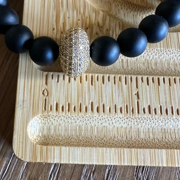 Matte 8mm Onyx Stretch Bracelet w/ Gold Pave Crystal Spacer - Picture 8 of 9